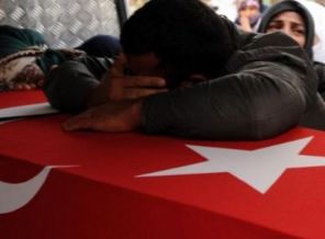 3 asker haberine yayın yasağı!