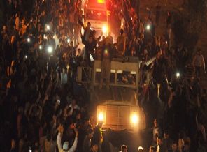 Peşmerge konvoyu Suruç'ta!