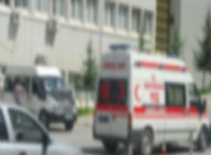 Yolcu midibüsü devrildi: 17 yaralı