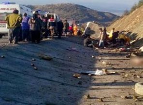 Isparta'da katliam gibi kaza: 16 ölü