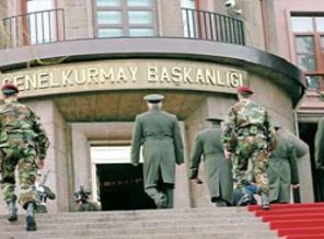 Suriye sınırında askere ateş açıldı