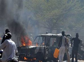 Devlet Başkanı istifa etti