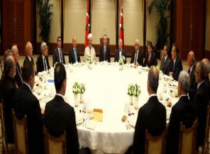 Erdoğan, 'Muharrem aşı' verdi