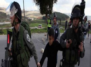 İsrail 37 Filistinliyi gözaltına aldı