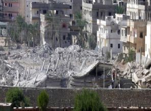 Mısır Gazze sınırındaki evleri yıkıyor