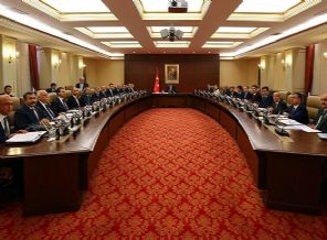 Bülent Arınç'tan muhabire Cemil Bayık fırçası