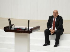 CHP'li vekilin Peşmerge yorumuna Hasip Kaplan'dan tepki