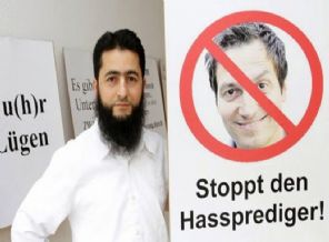 Alman komedyenin İslam'a hakaret davası durduruldu