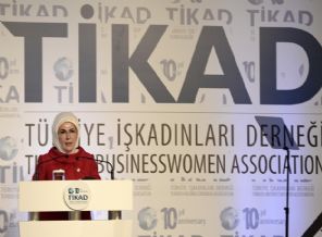 Emine Erdoğan: Kadınlar barışın kahramanı olmuştur