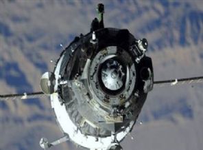 Astronotlar dünyaya döndüler