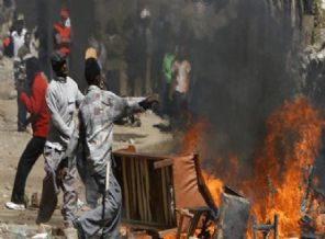Müslüman alim katledildi! Sokaklar yangın yeri!