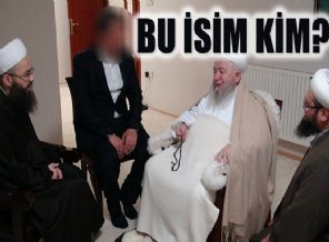 Mahmud Efendi'ye yapılan bu ziyaret çok konuşulur