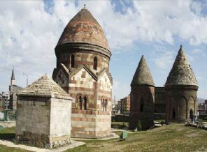 Tarihi Üç Kümbetler turizme kazandırılacak