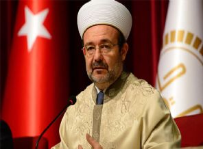 'İslam ile terör özdeşleştirilemez'