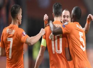 Hollanda resmen patladı