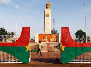 Burkina Faso'da geçici Devlet Başkanı belli oldu