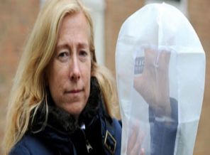 Polise tükürene maske takılacak