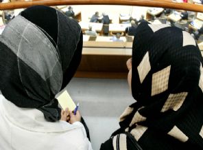 MAZLUMDER'den atanmayı bekleyen 28 Şubat mağduru öğretmenler için çağrı