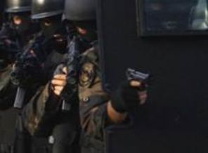 Gazi Mahallesi’nde terör operasyonu