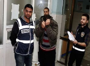 'Yasa dışı dinleme' operasyonunda 2 tutuklama