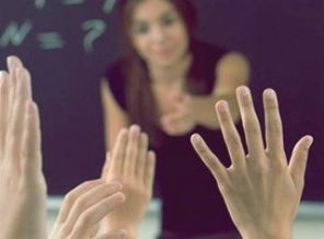 En çok öğretmenler memur oldu