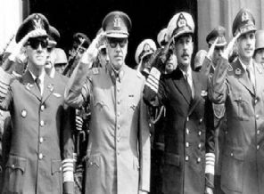 Şili lideri, babasının işkencecilerini hapse gönderdi