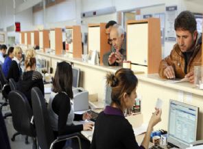 Bankalar müşterilerle aidat pazarlığında