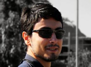 Kameramanlıktan siyasi parti danışmanlığına