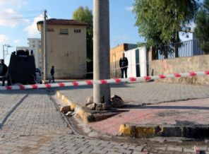 Nusaybin'de okul önüne mayın paniği!