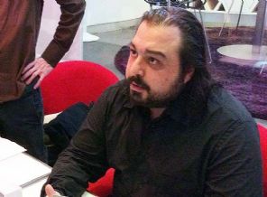 Paris’te Türk yazara ödül