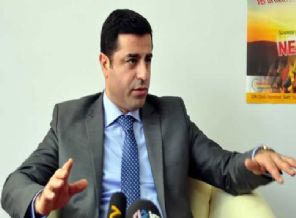 Demirtaş'tan anne örneğiyle Alevi çıkışı