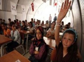 İHH 500 bin Suriyeliye yuva oldu