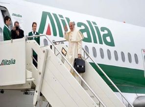 Papa Türkiye'ye geldi