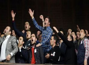 TBMM'de her salı bir yasa çiğneniyor