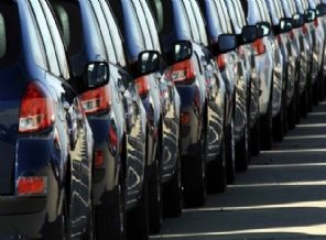 Üç lirayla 100 km giden otomobil