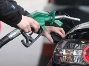 Sudan petrol ürettiler!