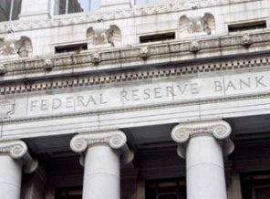 FED Başkanı'ndan faiz uyarısı