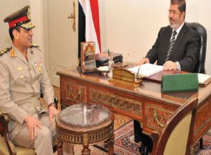 Darbeci Sisi'den 'resmi belgede sahtecilik'