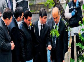 Paralel Yapı bombaları, eliyle gömdü!