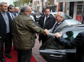 Tarık el-Haşimi, İHH'yı ziyaret etti