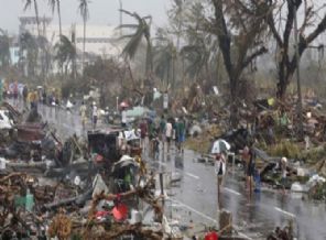 Yüzbinler tahliye edildi