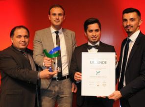 Türkspor Mosbach Almanya'da fair-play ödülünü aldı