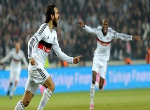 Beşiktaş 'üç'ledi