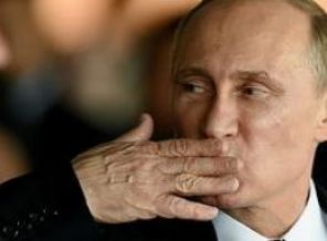 Maaşı ayda iki kere kartına yatıyor