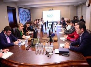 Rus gazeteciler AA'yı ziyaret etti