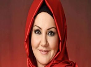 Ünlü sunucu siyasete atıldı