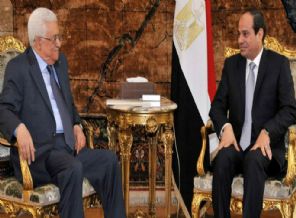 Abbas, Mursi’ye sövdü Sisi’yi övdü!