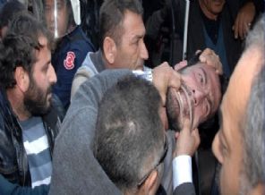 Adana'da taziye çadırına polis müdahalesi