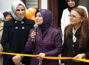 Sare Davutoğlu, Konya KADEM binasının açılışını yaptı