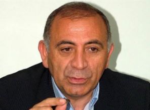 Gürsel Tekin'den Cemaat sorusuna net yanıt